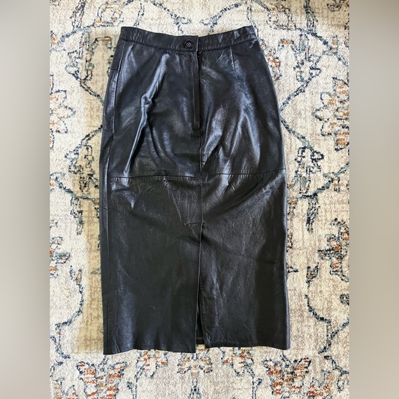 Authentic Vintage Leather Skirt - Picture 3 of 6